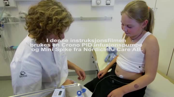 Instruksjonsfilm for bruk av infusjonspumpe.